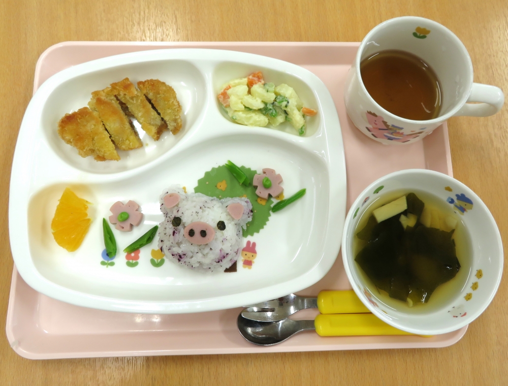４月　行事食