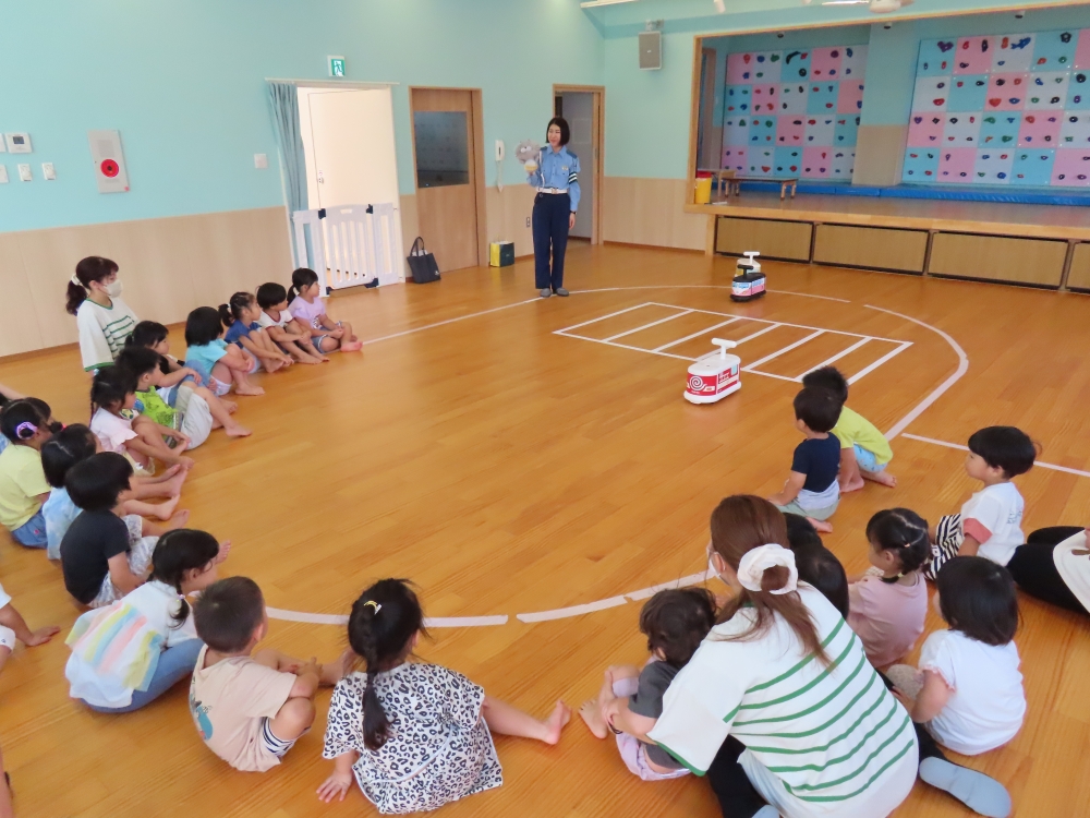 おまわりさんのお話を聞いたよ！