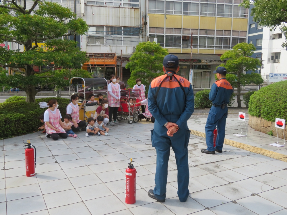 避難訓練をしました。