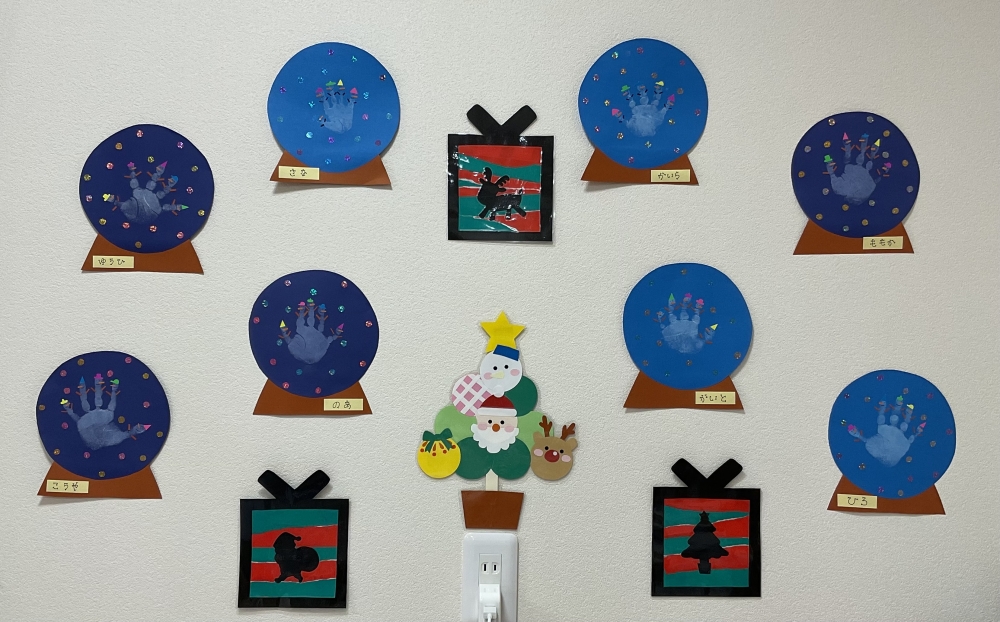 12月の壁面（ぴんく組）
